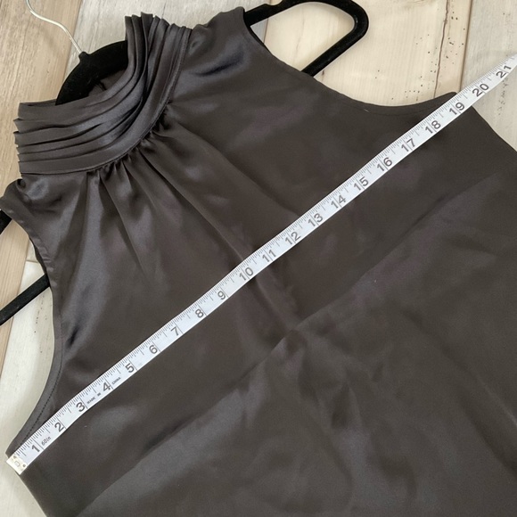 Rachel Zoe Turtleneck, Sleeveless Blouse - Picture 7 of 10